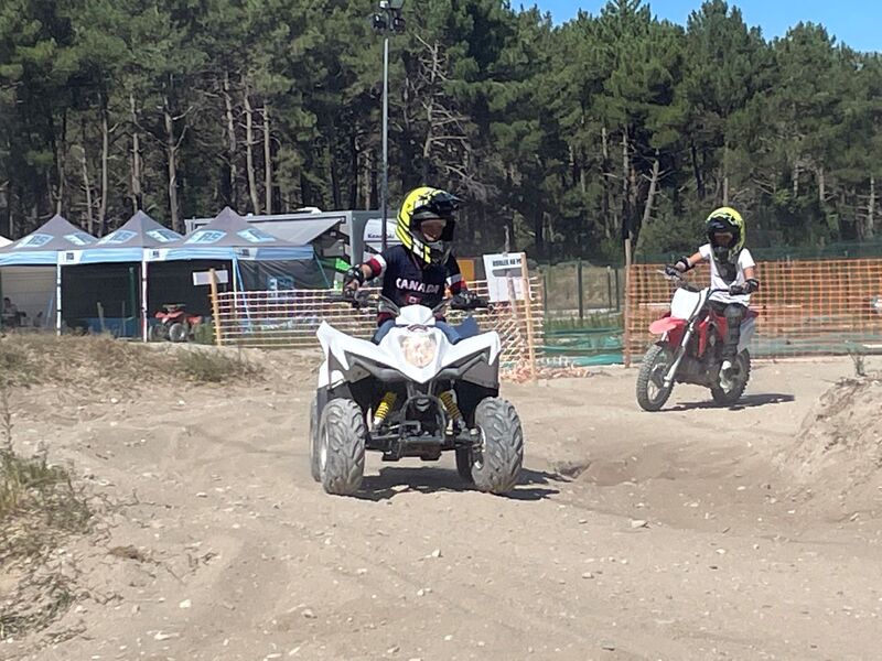 Quad et motocross